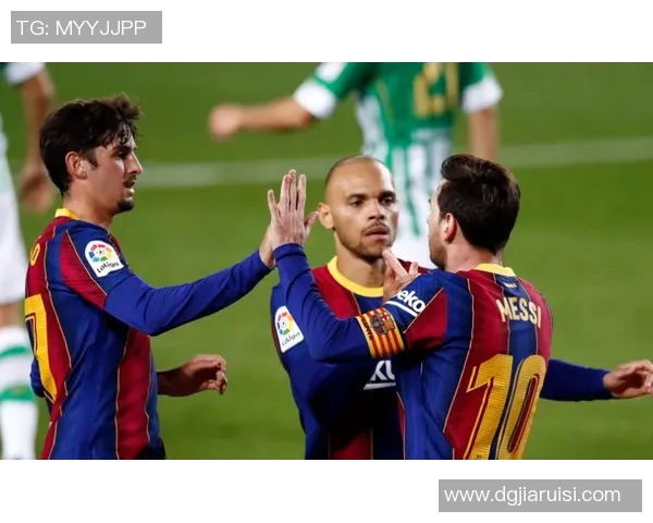 他真的我哭死!怀斯曼运动战4中4&罚球2中2 贡献10分5篮板 他真的我哭死!怀斯曼运动战4中4&罚球2中2 贡献10分5篮板