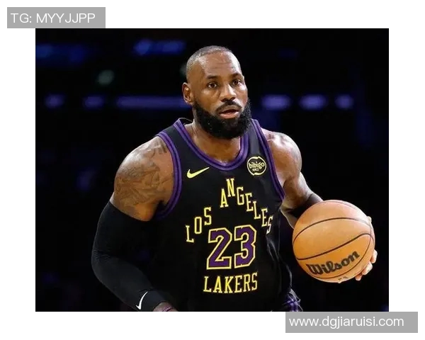 41岁王者归来!詹姆斯复出助湖人逆转,连续1293场得分上双超乔丹 41岁王者归来!詹姆斯复出助湖人逆转,连续1293场得分上双超乔丹