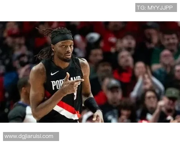 格兰特爆发连中关键三分得29分，开拓者末节领先灰熊